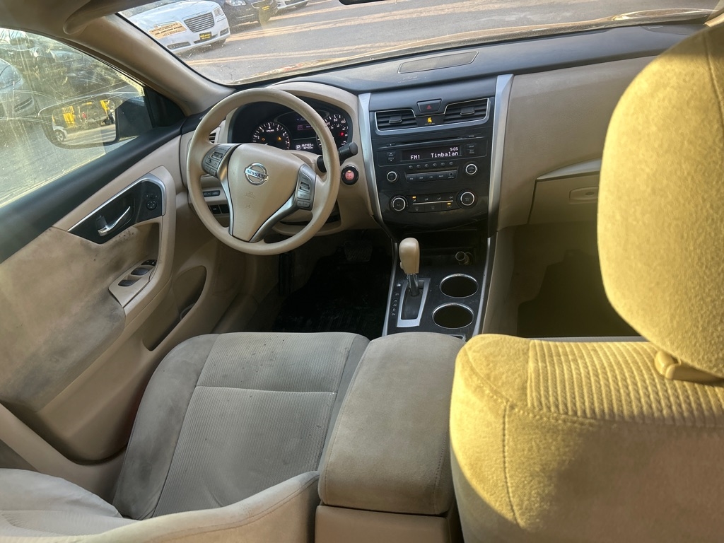 Nissan Altima  2013