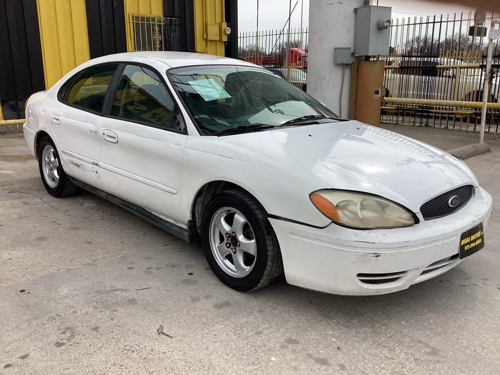 Ford Taurus  2005