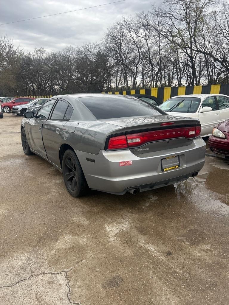 Dodge Charger  2012