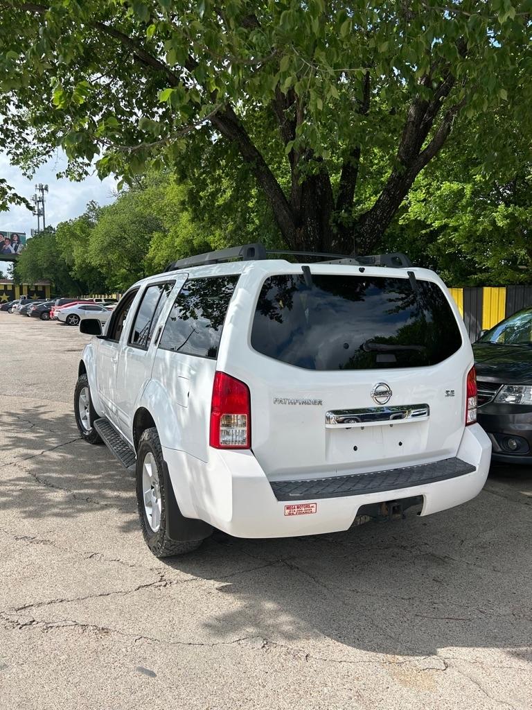 Nissan Pathfinder  2008