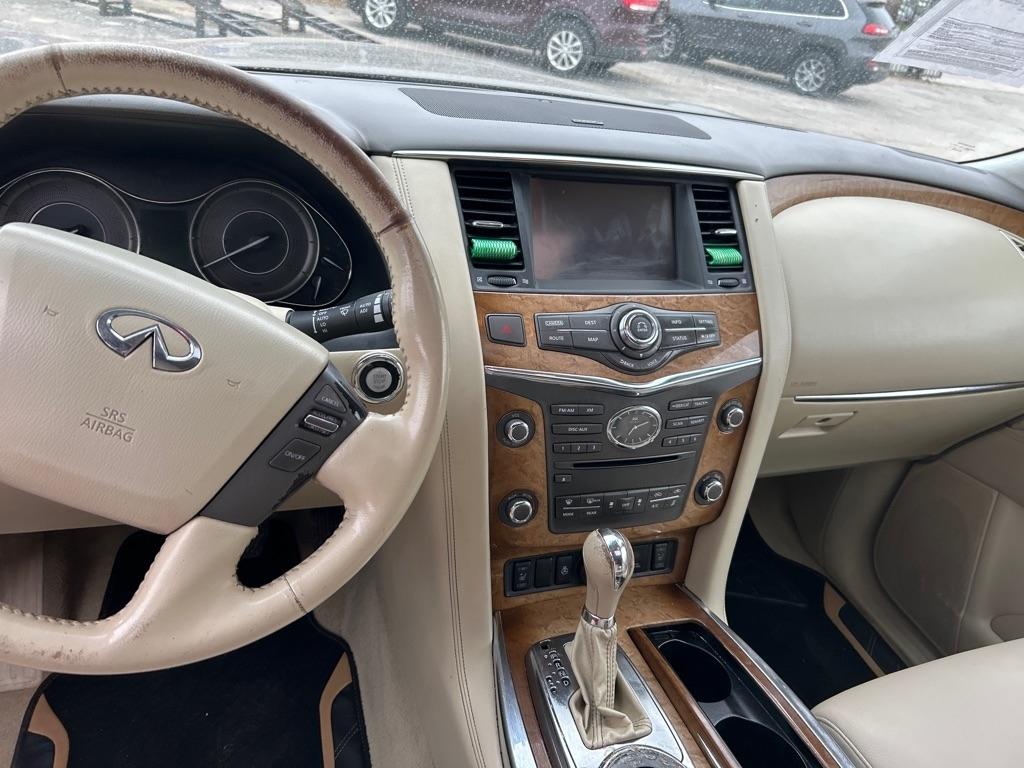Infiniti QX80  2014