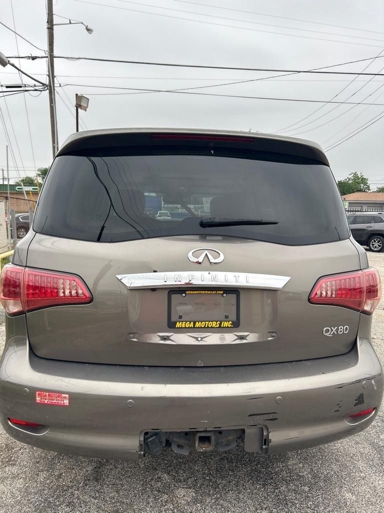 Infiniti QX80  2014