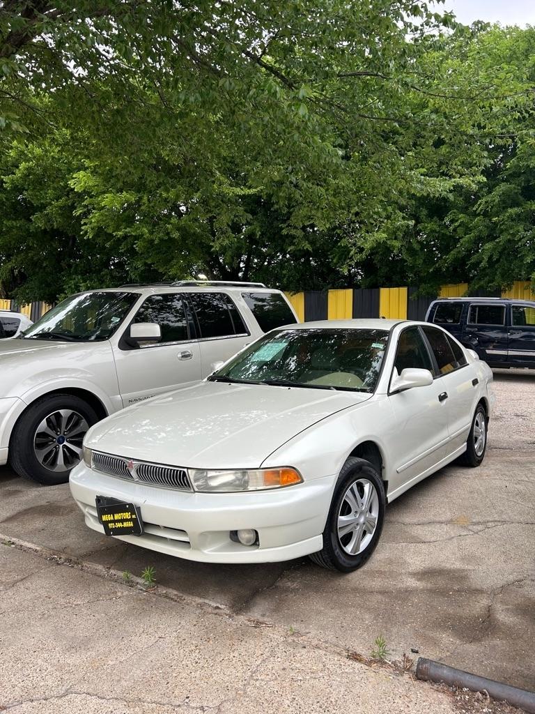 Mitsubishi Galant  2001