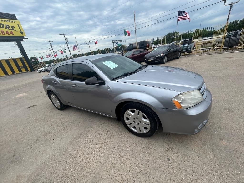 Dodge Avenger  2014