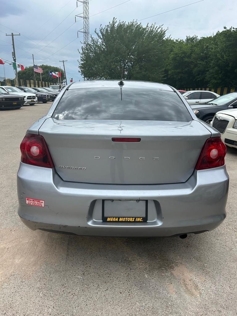 Dodge Avenger  2014