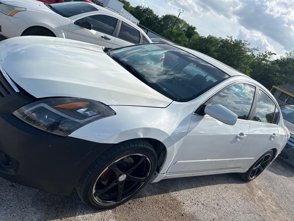 Nissan Altima  2009
