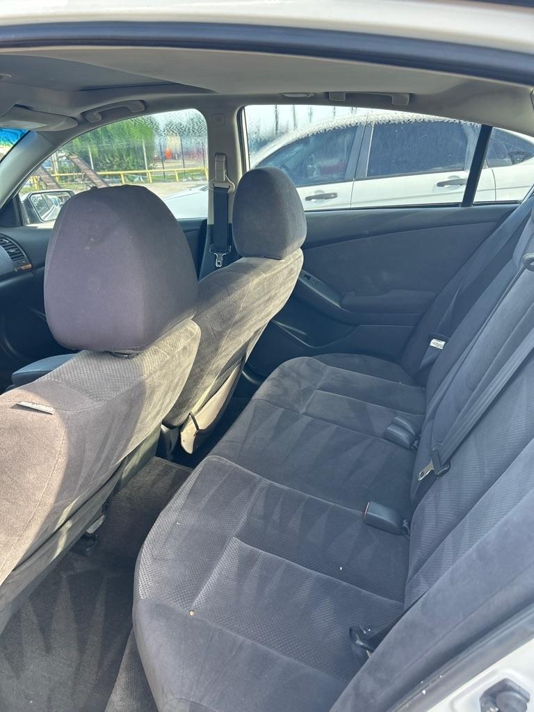 Nissan Altima  2009