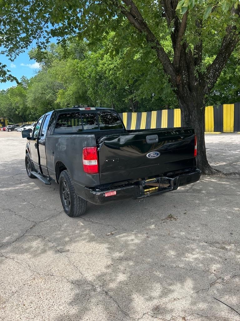 Ford F-150  2005