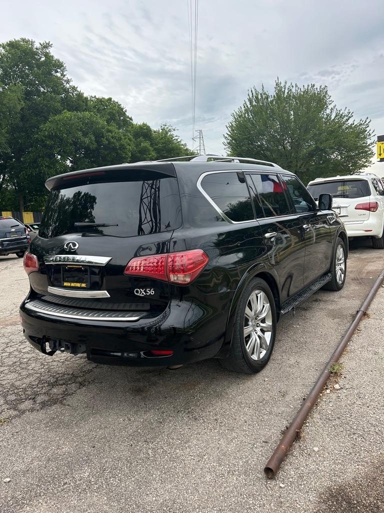 Infiniti QX56  2012