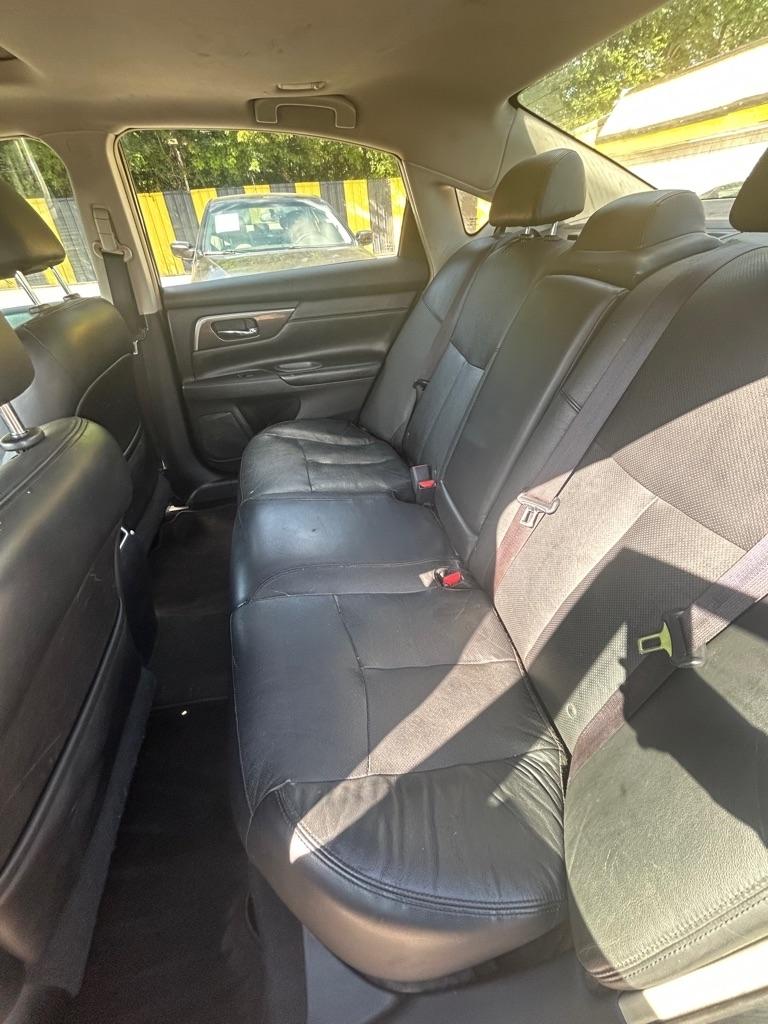 Nissan Altima  2013