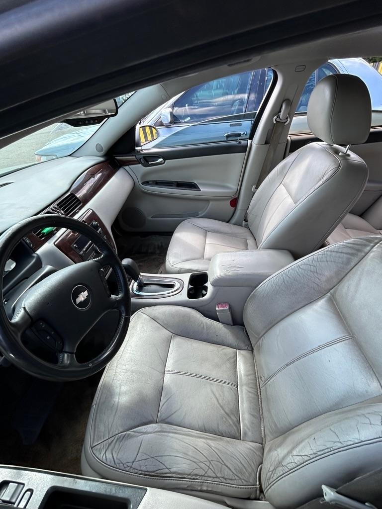 Chevrolet Impala  2011