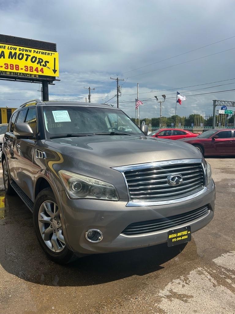 Infiniti QX56  2013