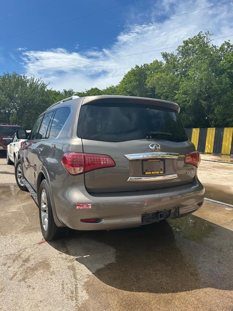 Infiniti QX56  2013