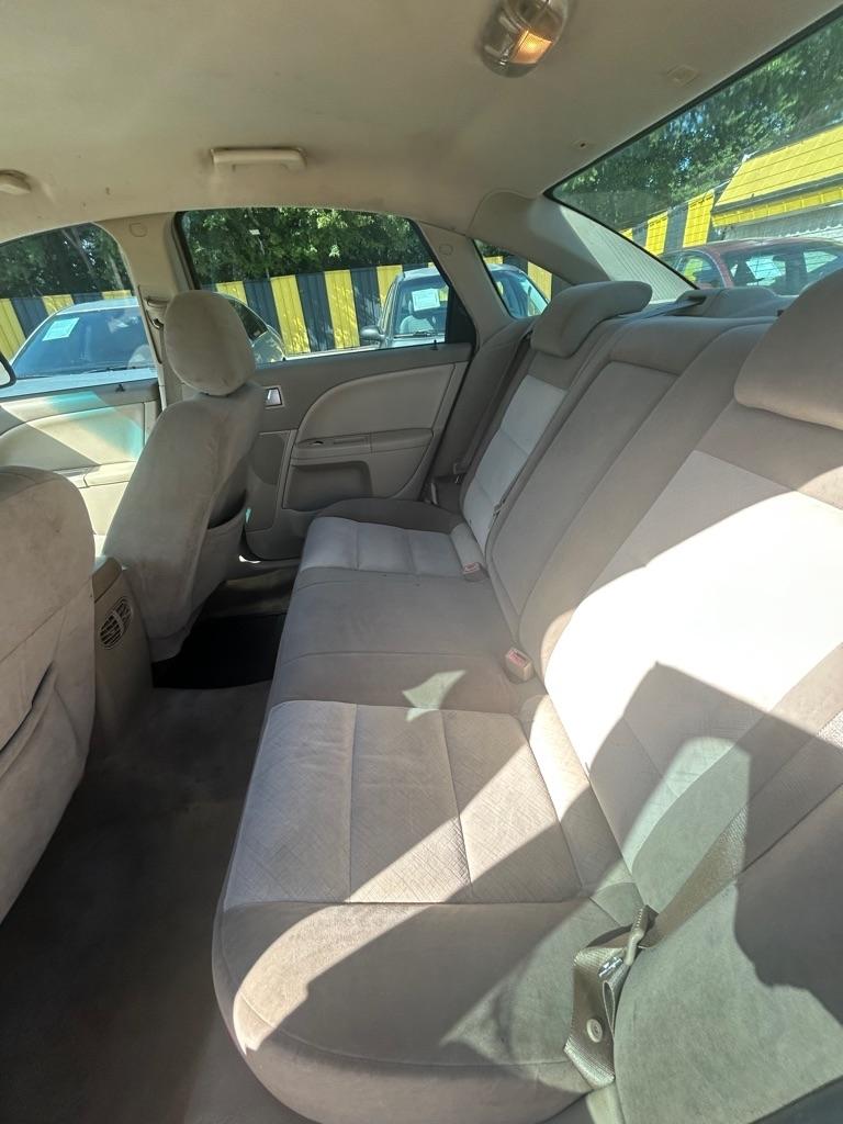Mercury Montego Luxury 2005