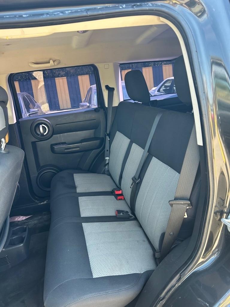 Dodge Nitro  2010