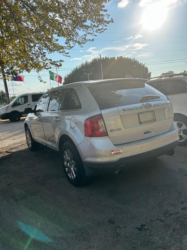 Ford Edge  2011