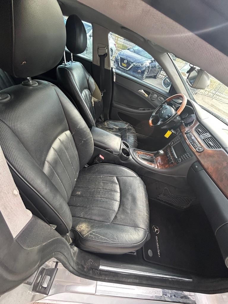Mercedes-Benz CLS-Class  2006