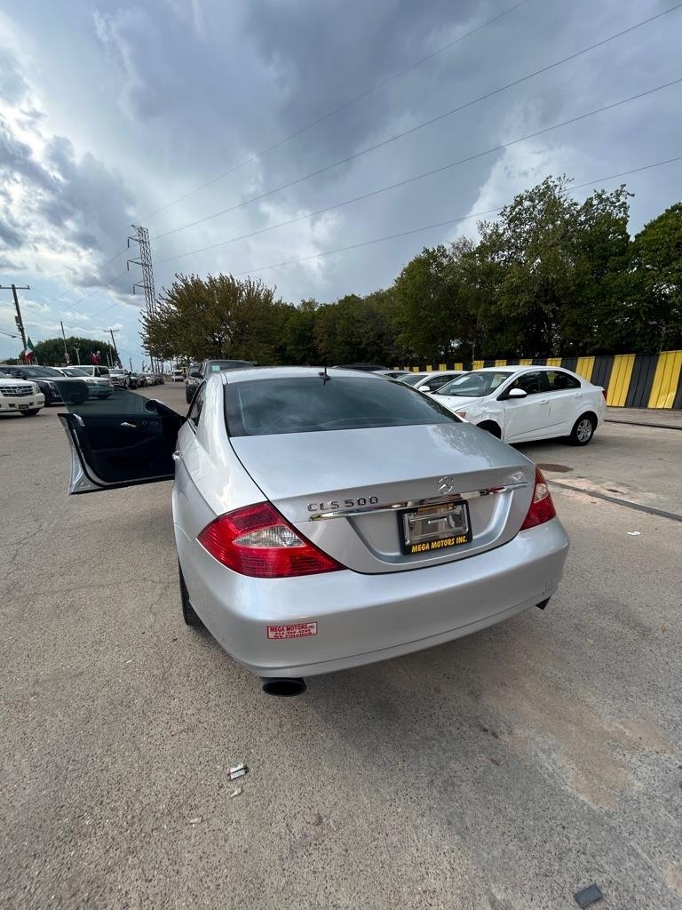 Mercedes-Benz CLS-Class  2006
