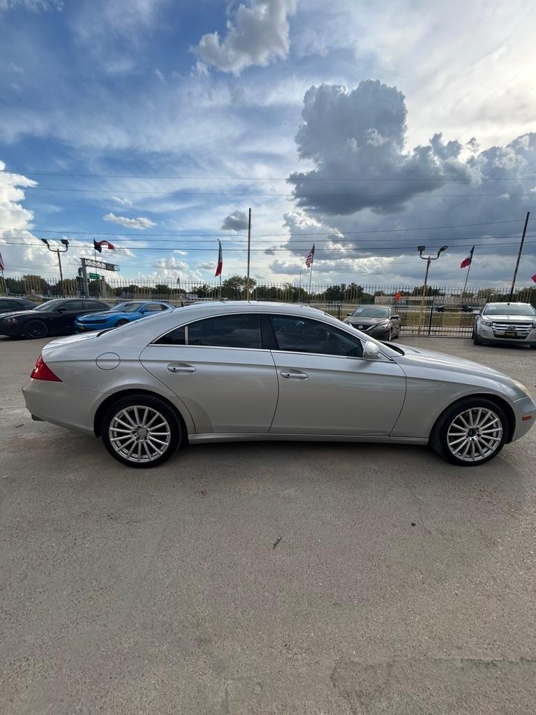Mercedes-Benz CLS-Class  2006