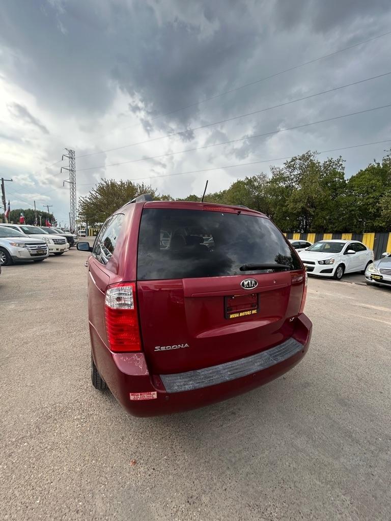 Kia Sedona  2009