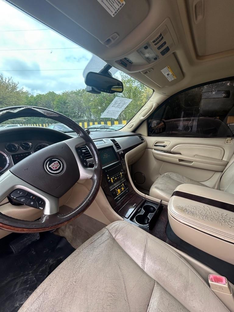 Cadillac Escalade  2009