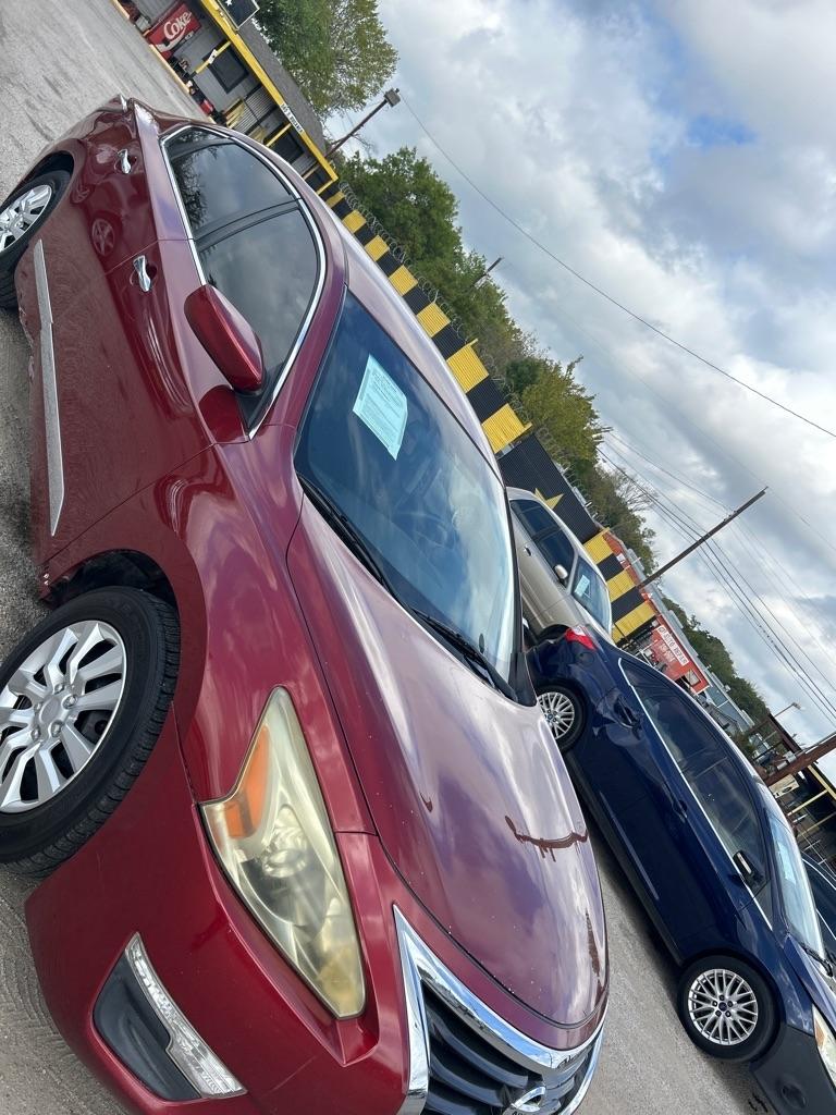 Nissan Altima  2015