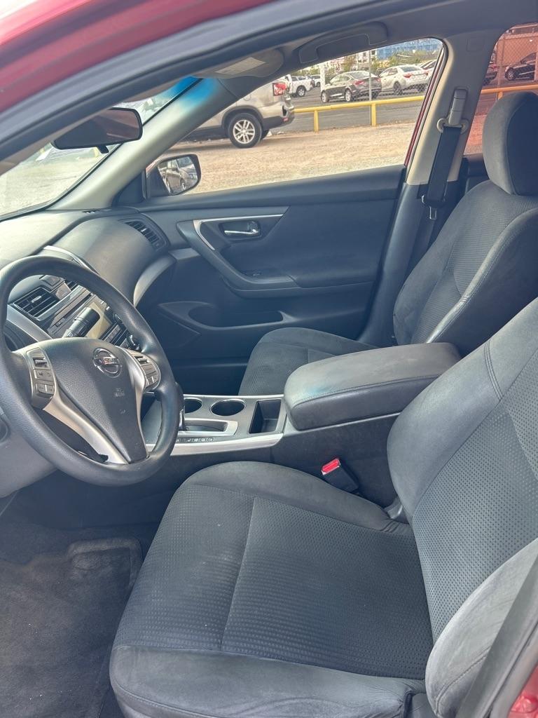 Nissan Altima  2015