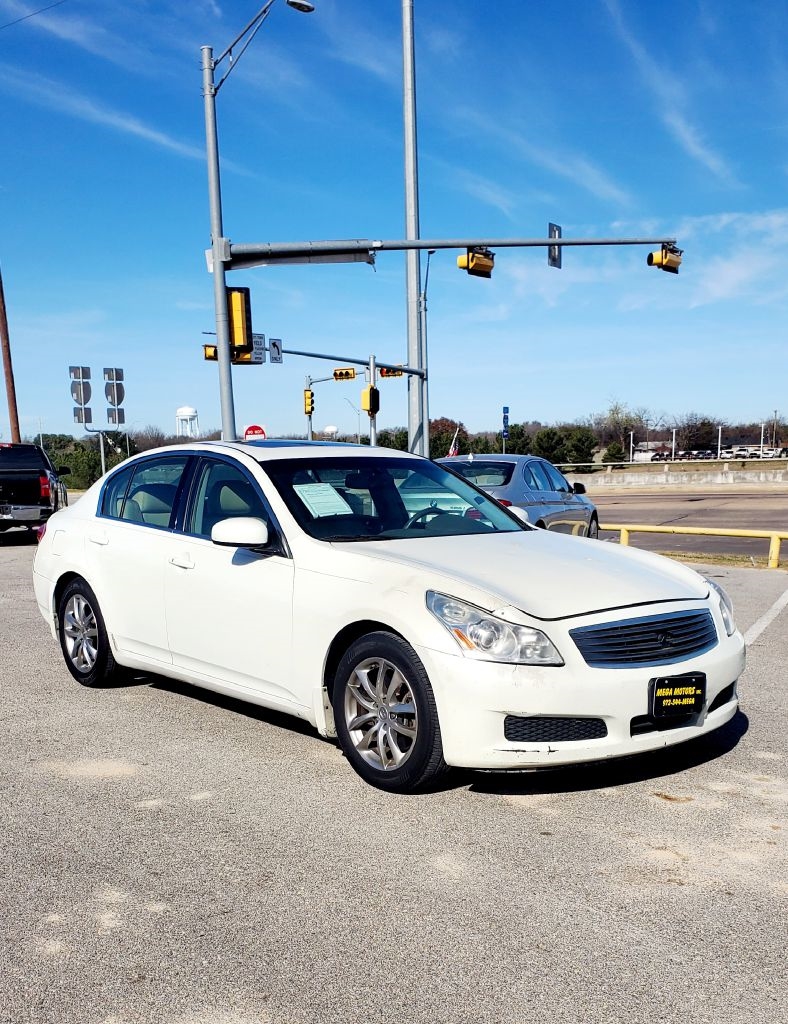 Infiniti G35  2008