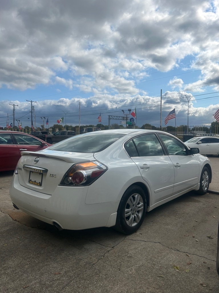 Nissan Altima  2012 Nissan Altima  2012