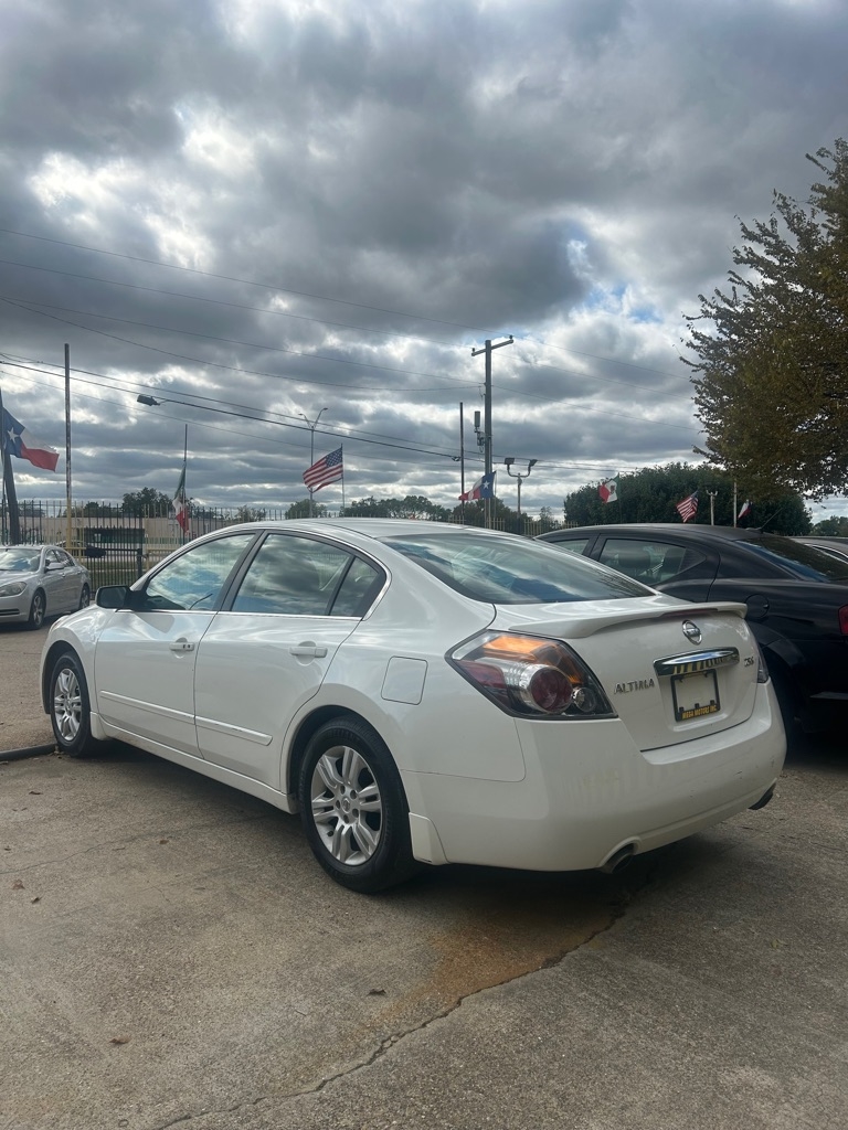 Nissan Altima  2012 Nissan Altima  2012