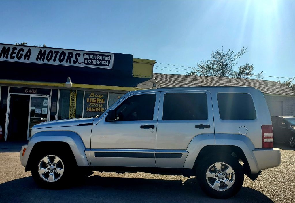 2011 Jeep Liberty SPORT