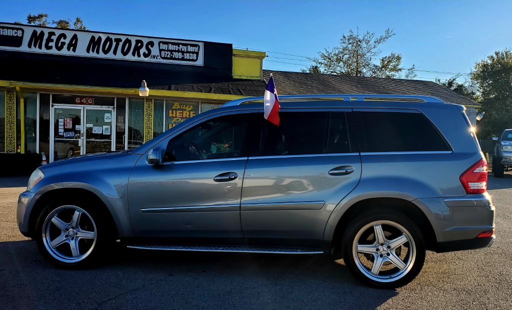 2010 Mercedes-Benz GLK-Class 