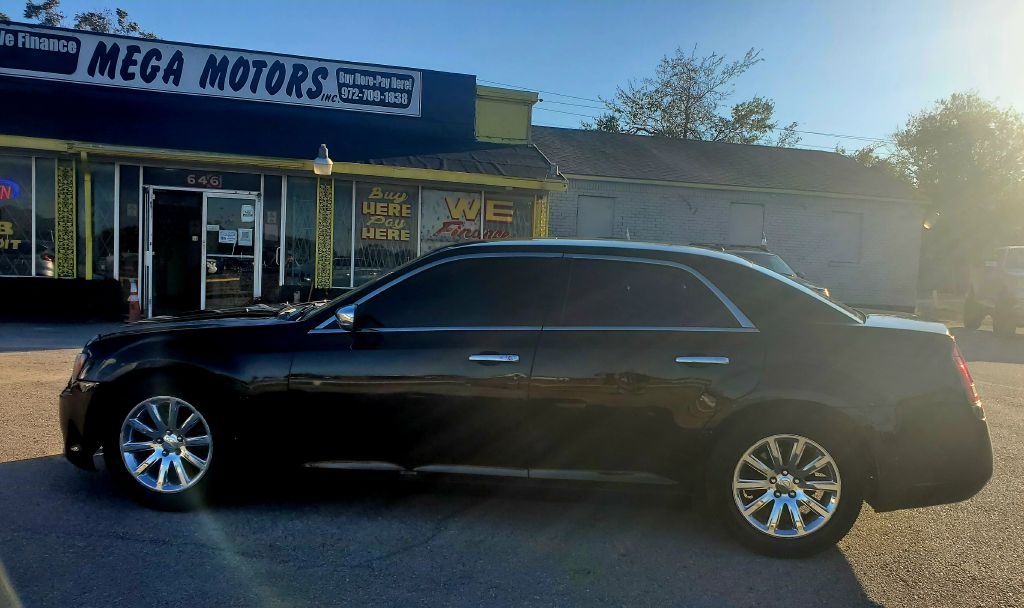 2012 Chrysler 300 LIMITED