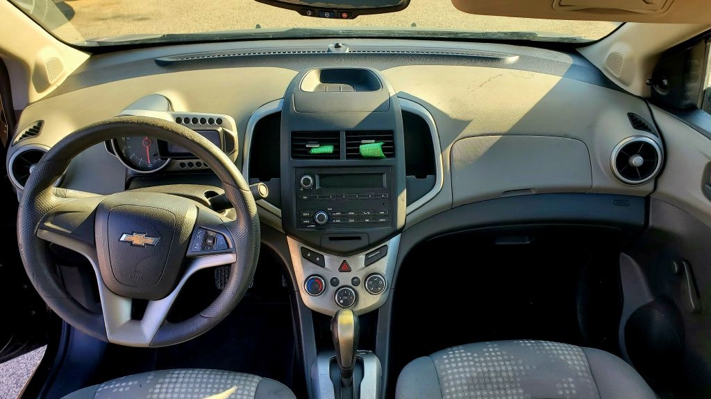 Chevrolet Sonic  2015