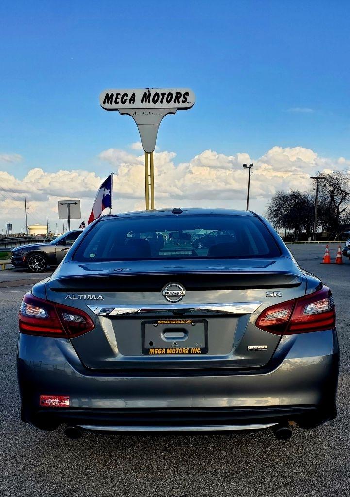 Nissan Altima  2018