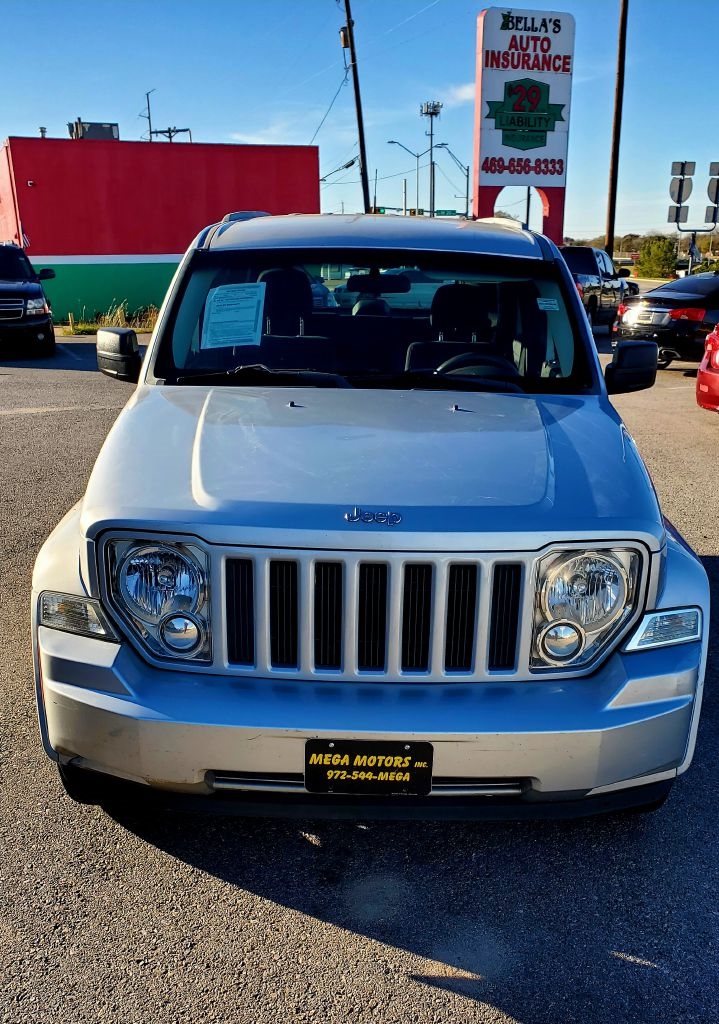 2011 Jeep Liberty Sport's photo
