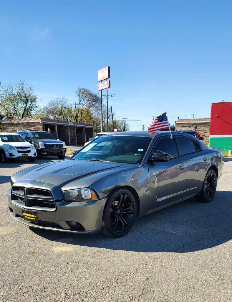 Dodge Charger  2012