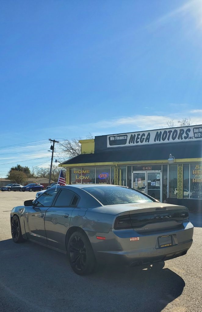 Dodge Charger  2012