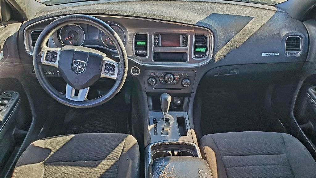 Dodge Charger  2012