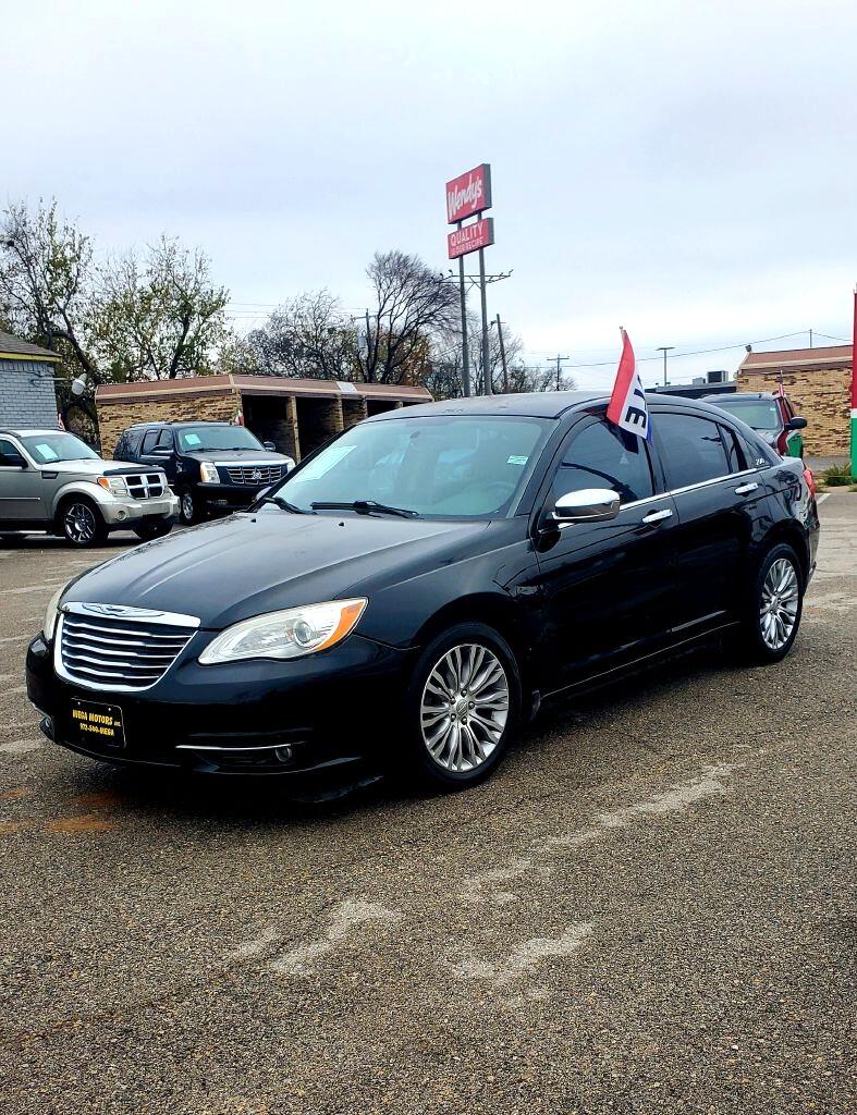 Chrysler 200  2012