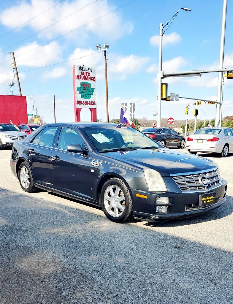 Cadillac STS  2008