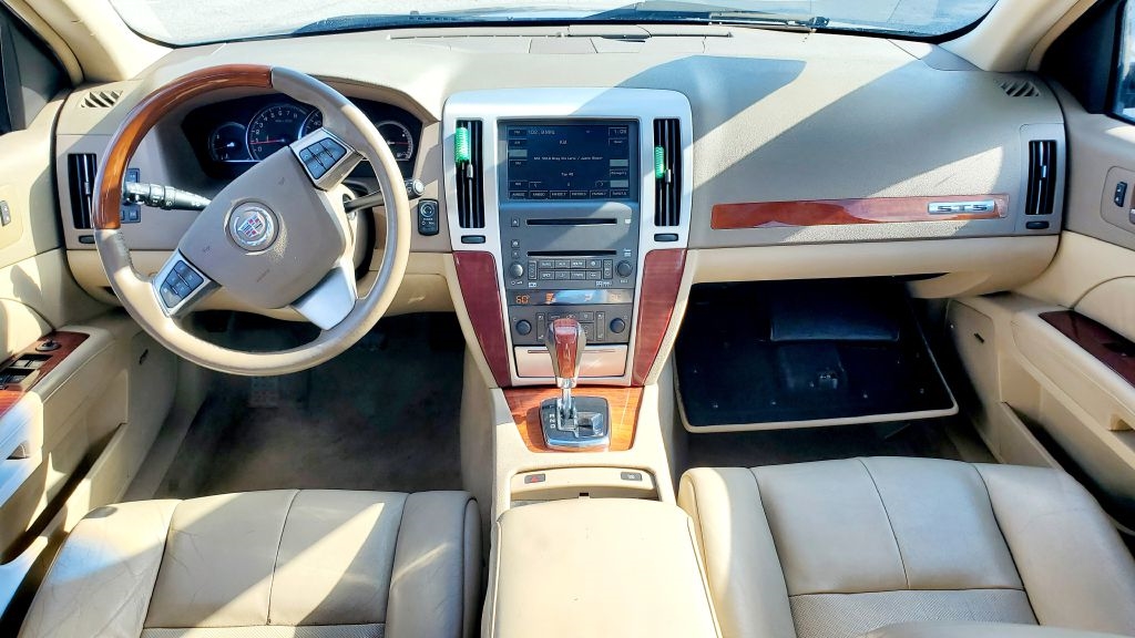 Cadillac STS  2008