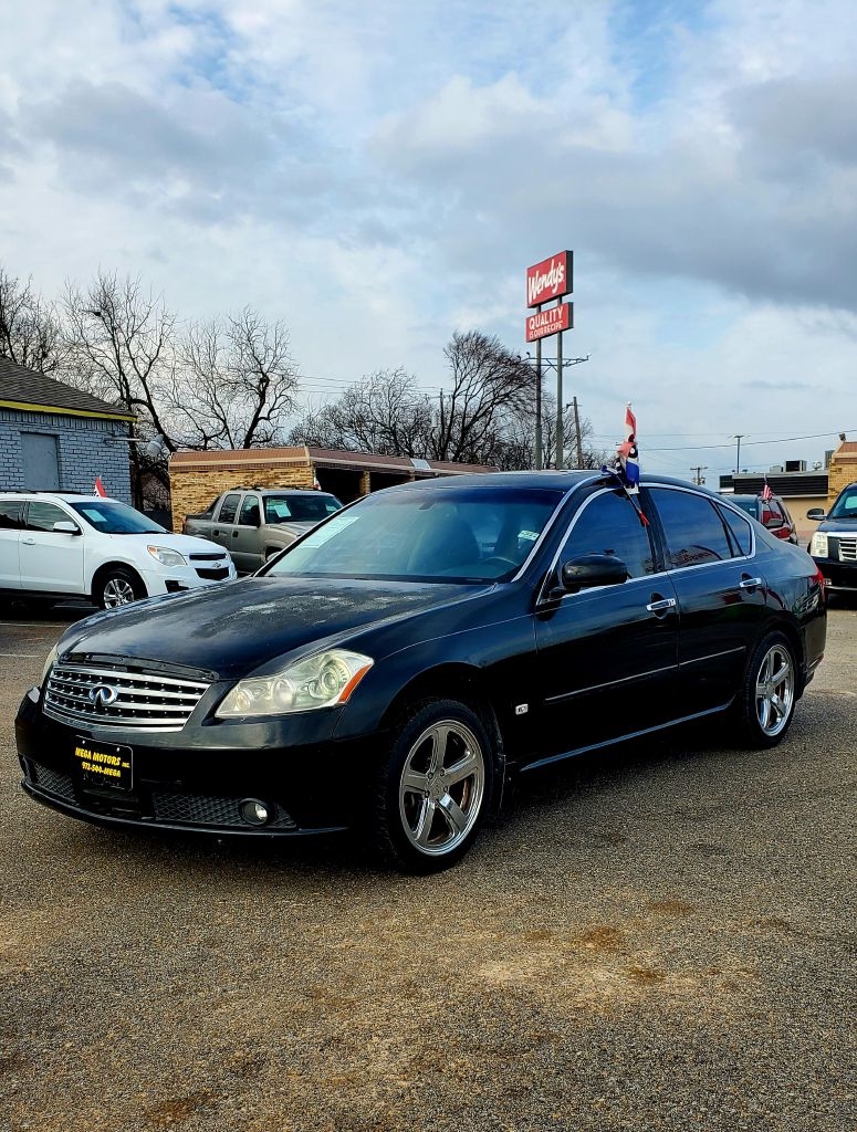 Infiniti M  2007
