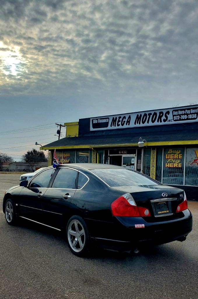 Infiniti M  2007