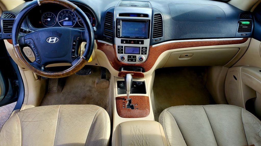 Hyundai Santa Fe  2009