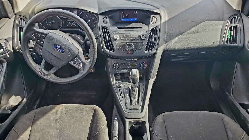 Ford Focus  2016