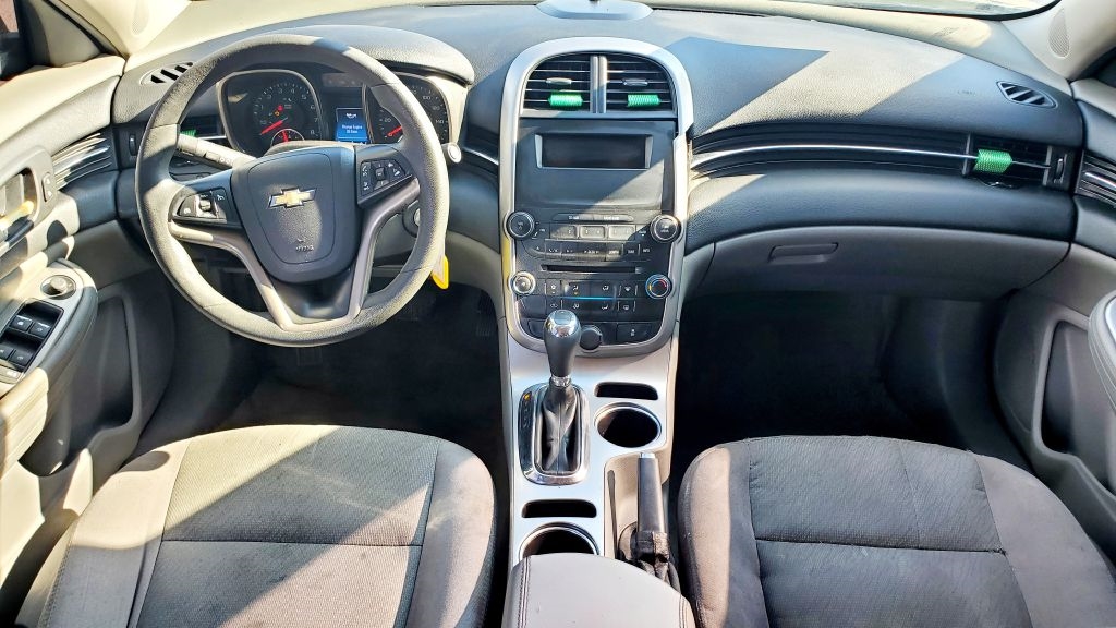 Chevrolet Malibu  2014