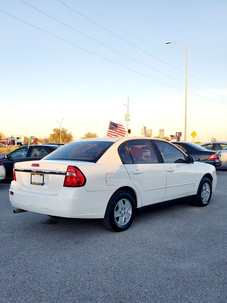 Chevrolet Malibu  2007