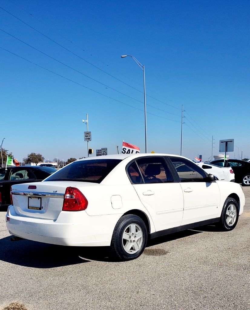 Chevrolet Malibu  2007