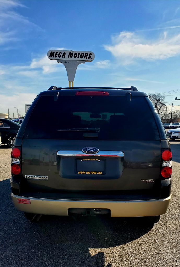 Ford Explorer  2007